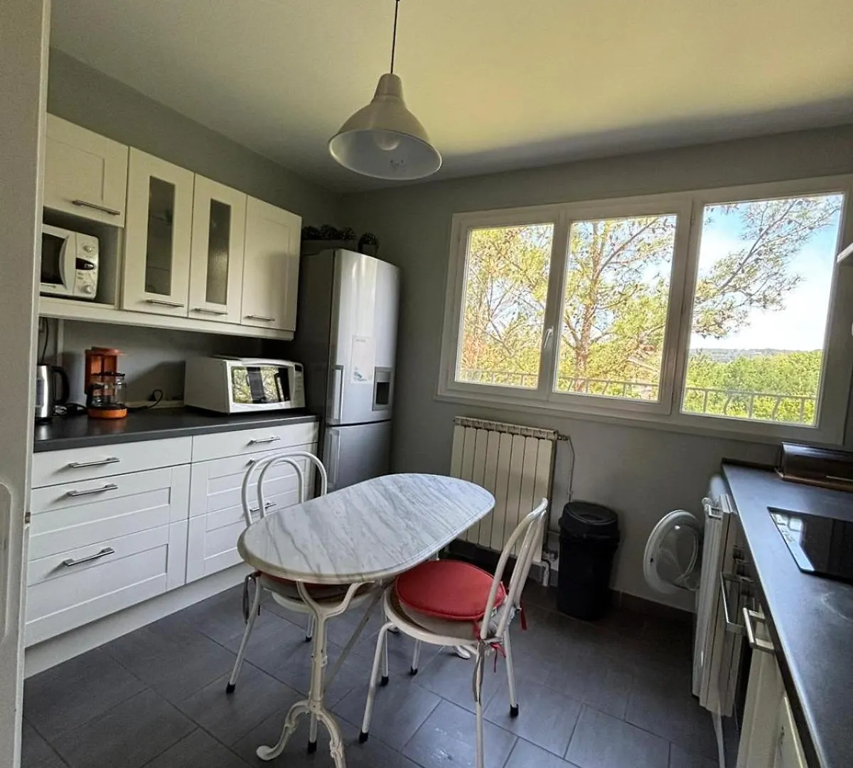 Aix En Provence, Dans Grande Residence Arboree, Appartement De 80M2 Αιξ-αν-Προβάνς Διαμέρισμα